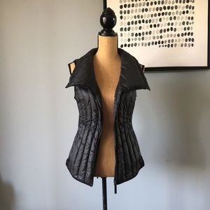 CALVIN KLEIN down filled vest